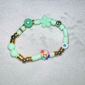 Kids Green Charm Beacelet